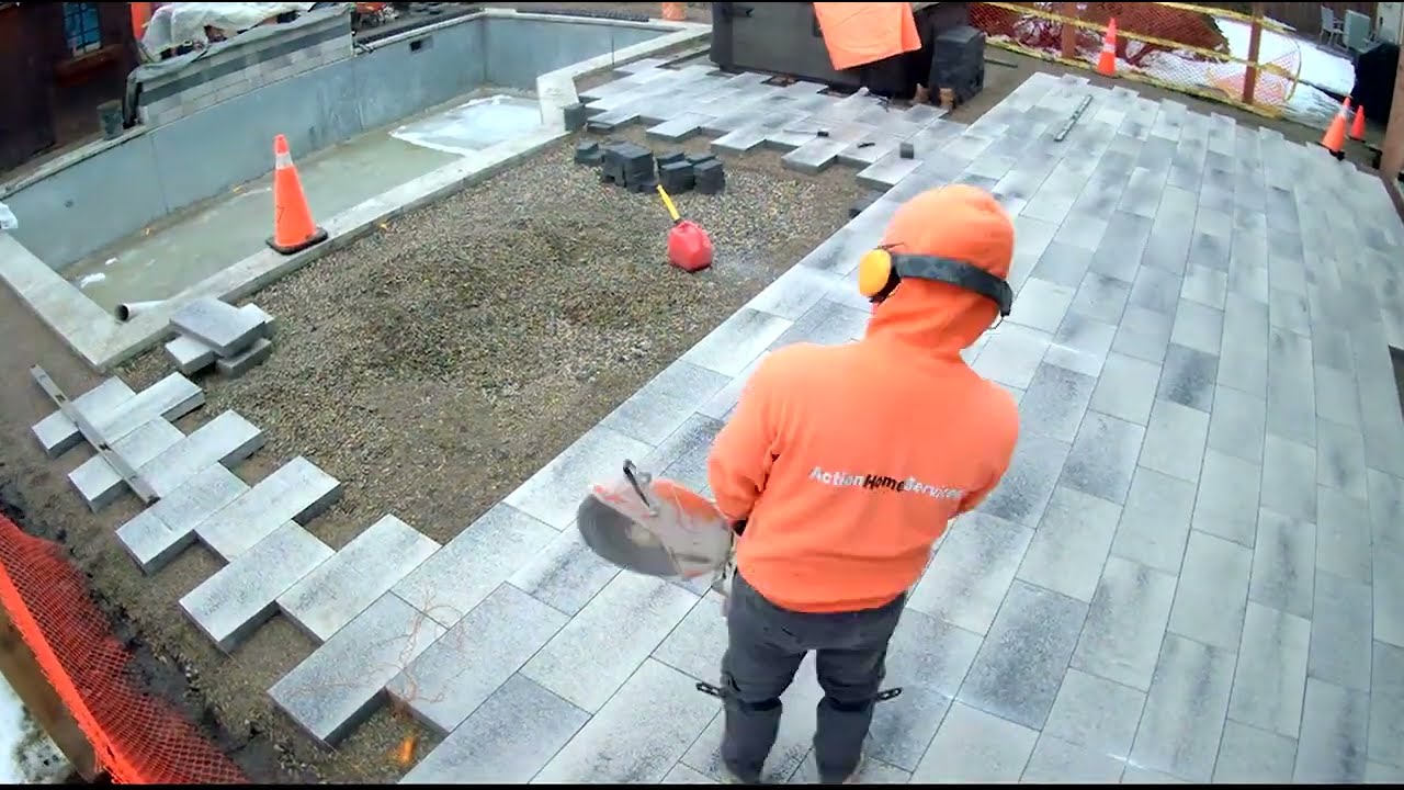 معلم تركيب انترلوك في عجمان